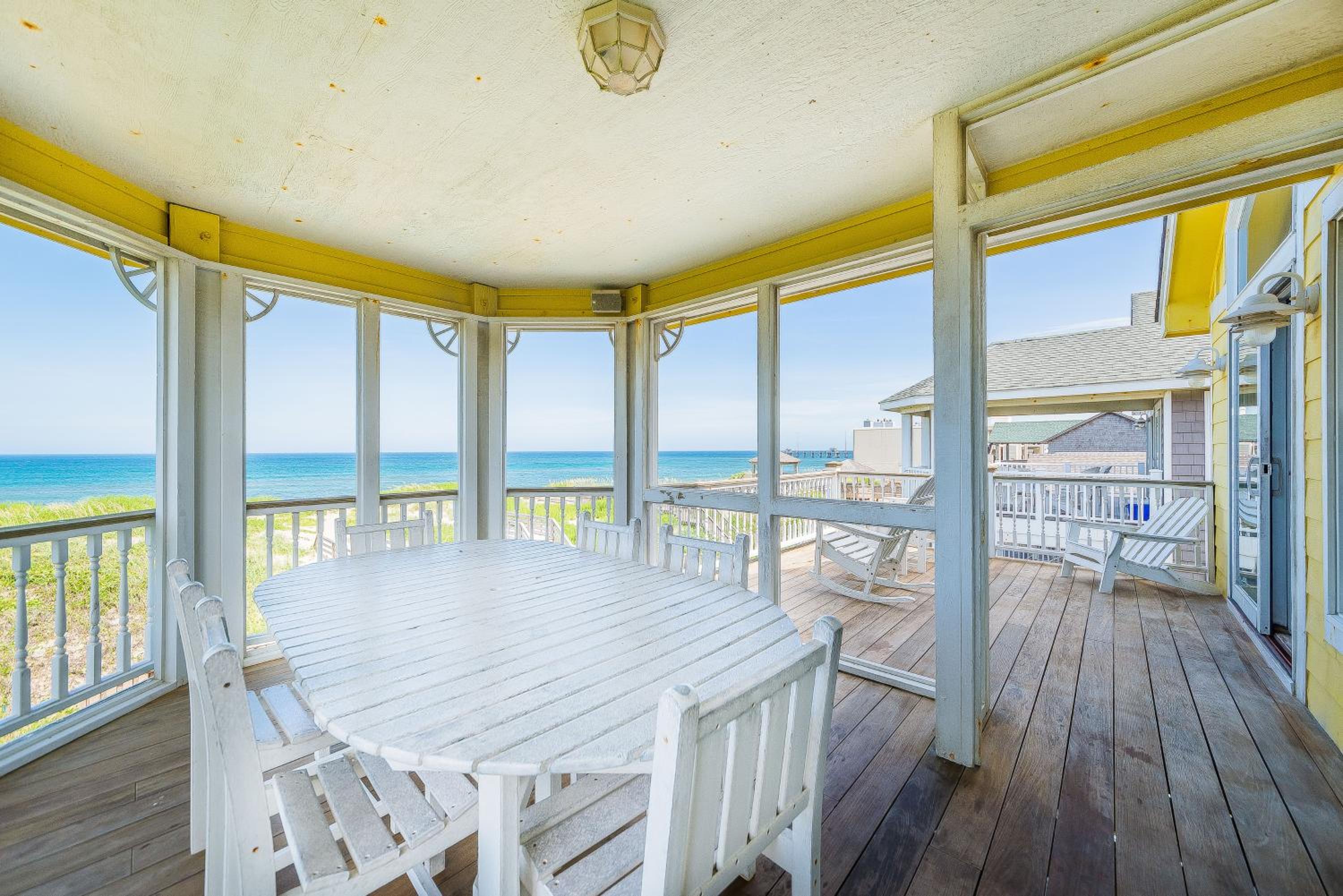 Savannah - Nags Head MP 16, Oceanfront, Direct Beach Access, Pool, Hot Tub, Pool Table