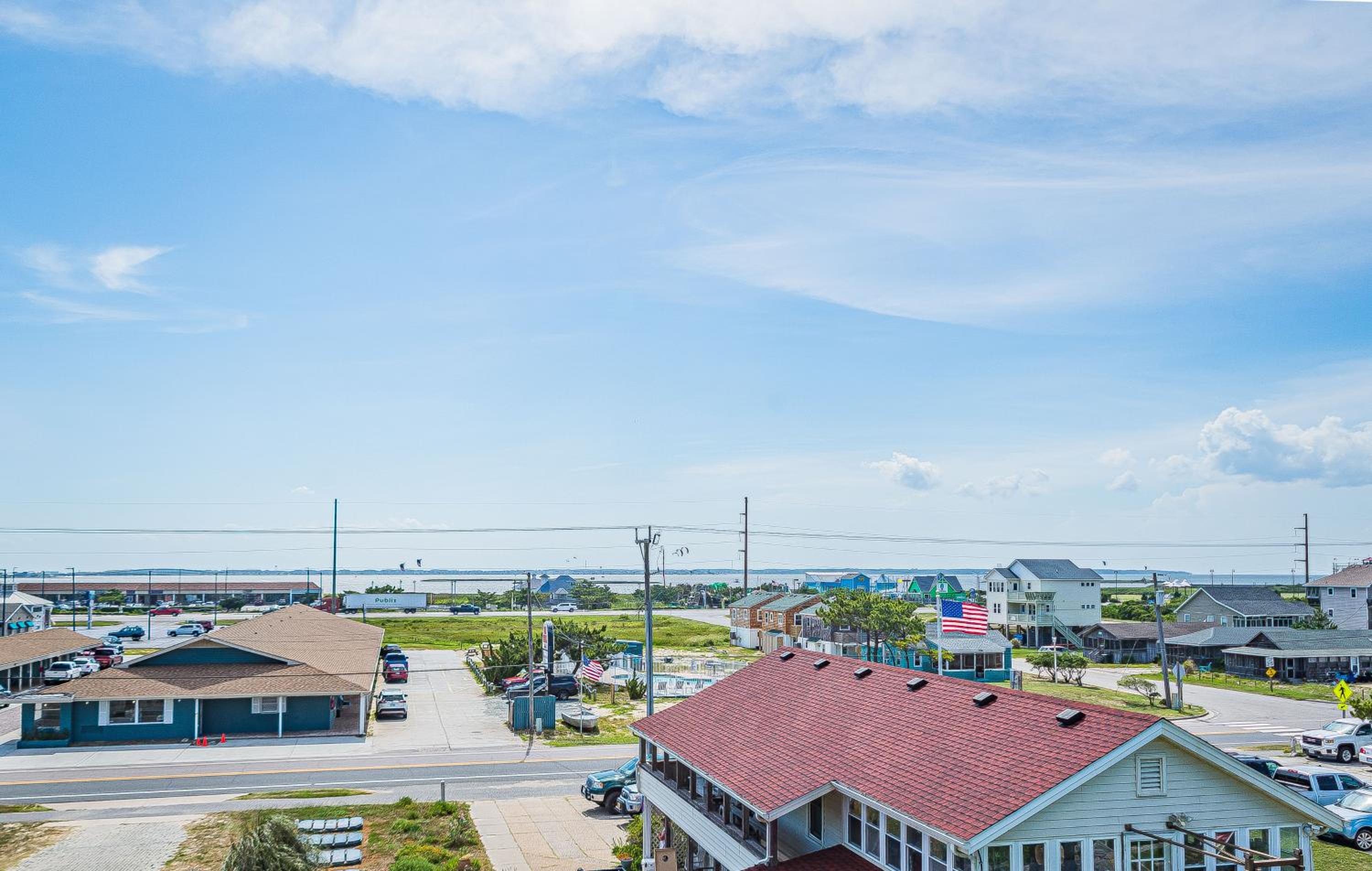 Savannah - Nags Head MP 16, Oceanfront, Direct Beach Access, Pool, Hot Tub, Pool Table
