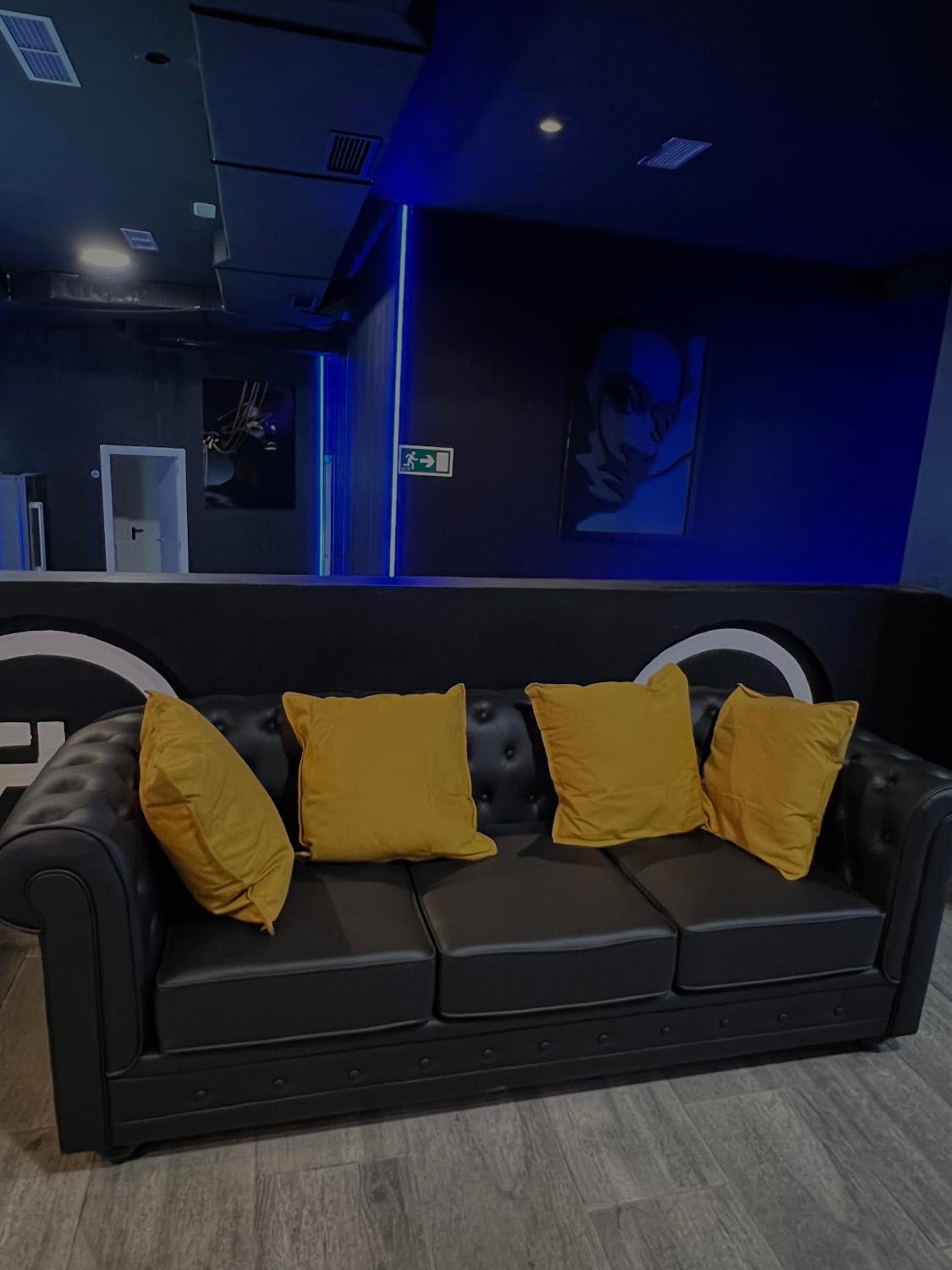 lounge