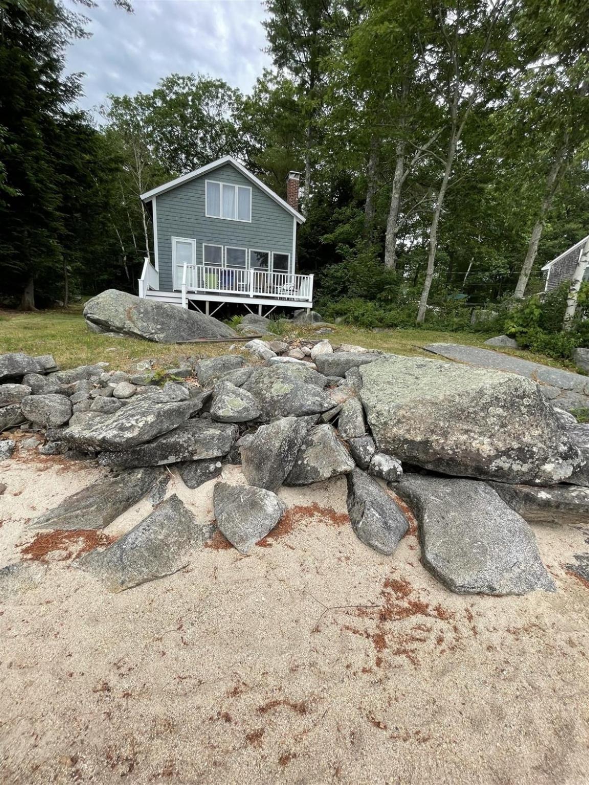 ROCKY BEACH LIMIT 5 cabin view 5