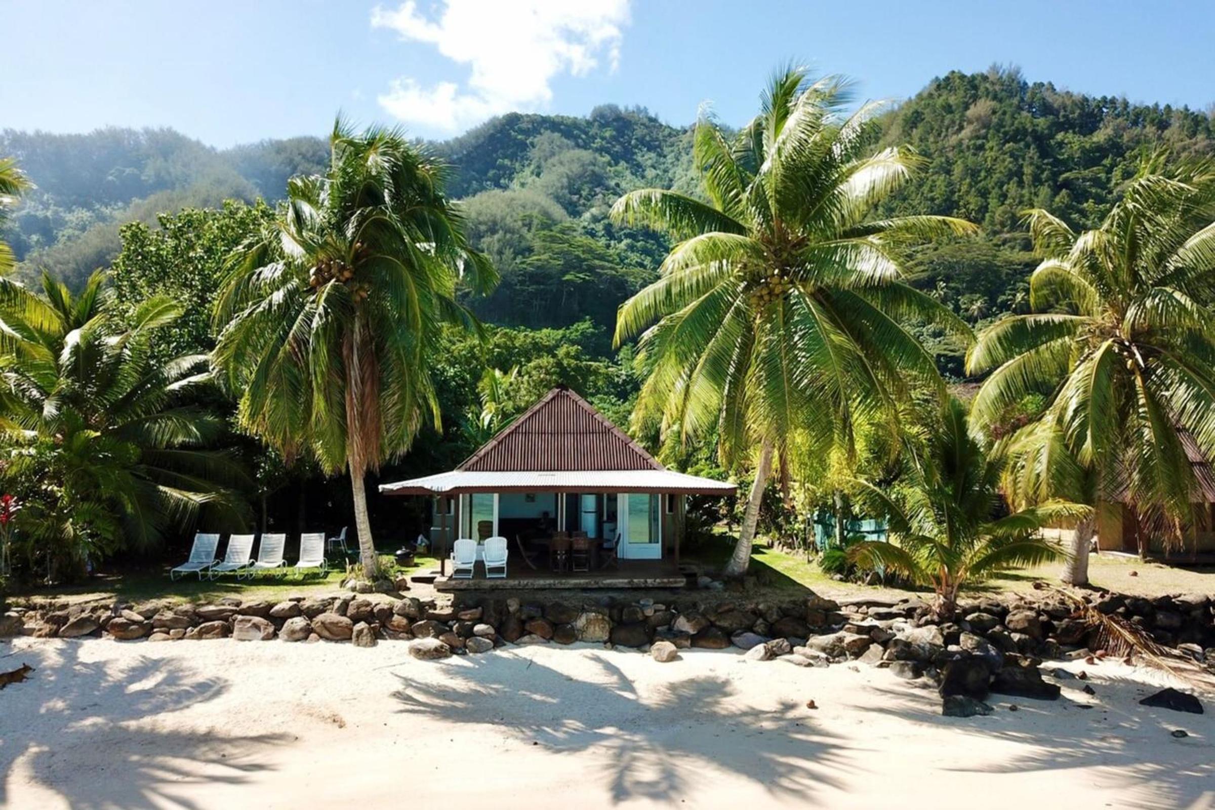Fare Matairoa - 2BR Beach Cottage view 4