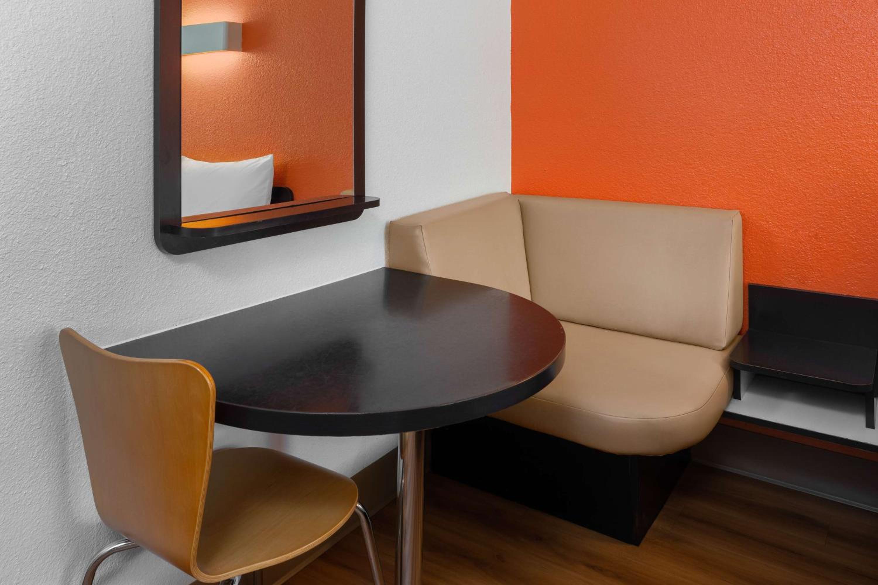 Motel 6-Carpinteria, CA - Santa Barbara - South - Property Image 6