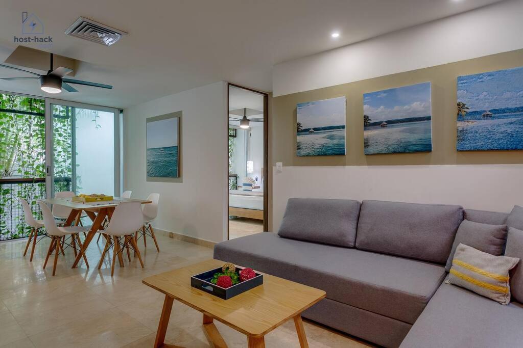 Danzamar 4, 5 blocks away from Playa Pelicanos view 5