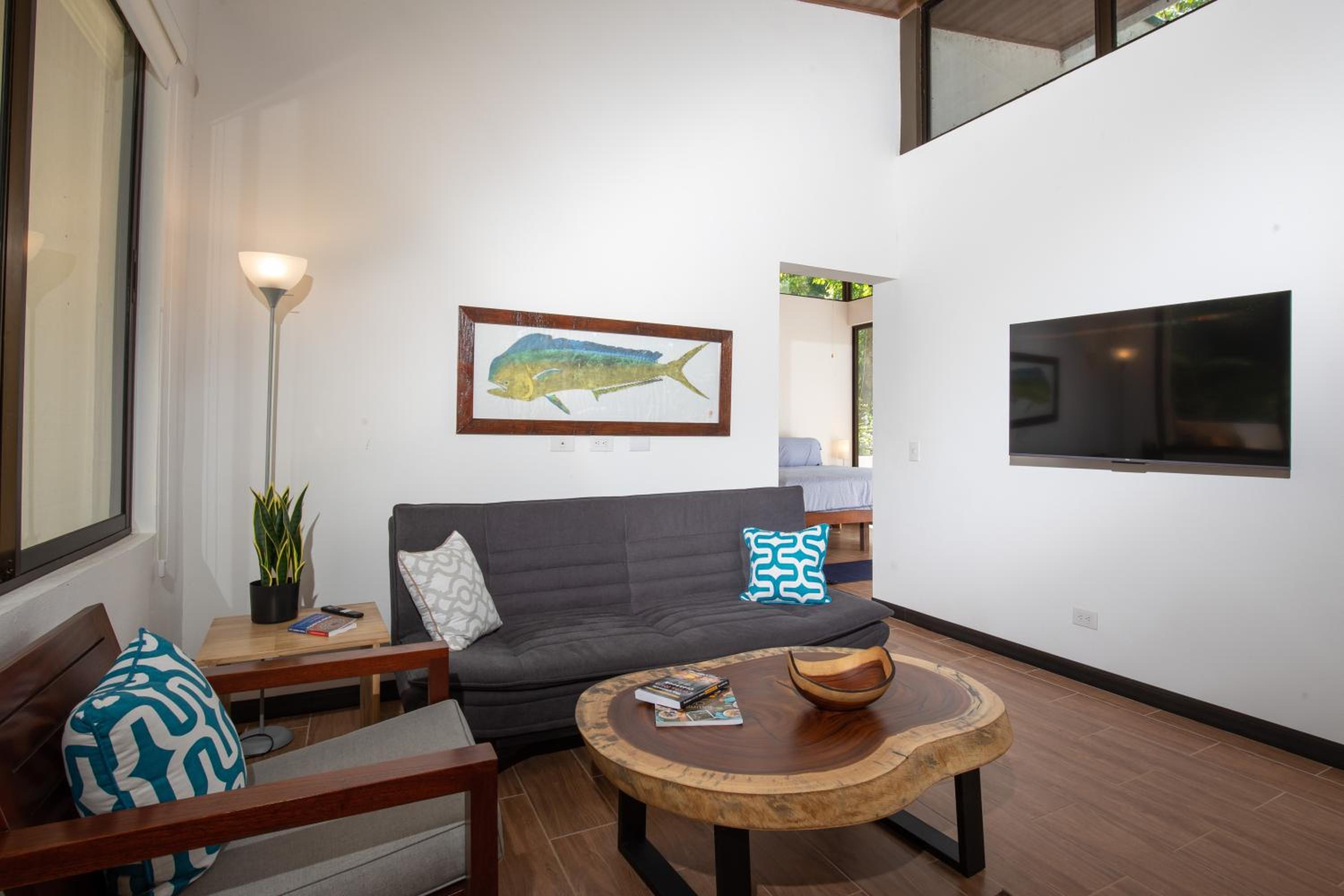 Casa Henaway - Portasol Vacation