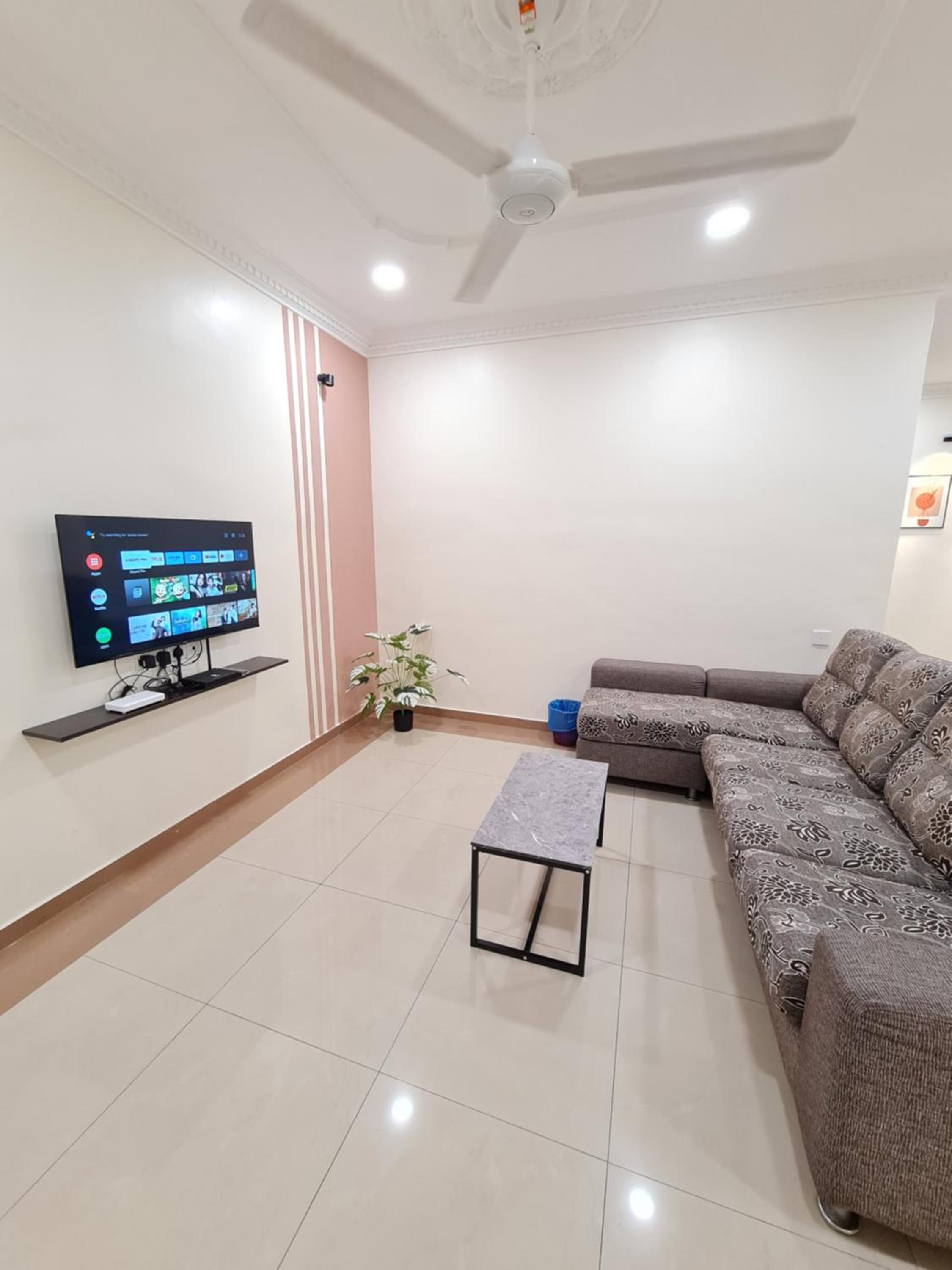 Air-home M9 Simpang near Aulong Econsave, 4BR, 10pax, Netflix photo 2