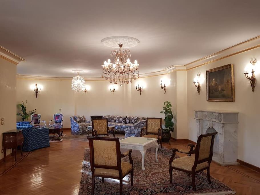 4BR Ground Floor Apartment near 5A Families Only