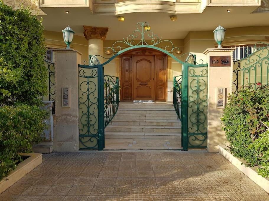 4BR Ground Floor Apartment near 5A Families Only