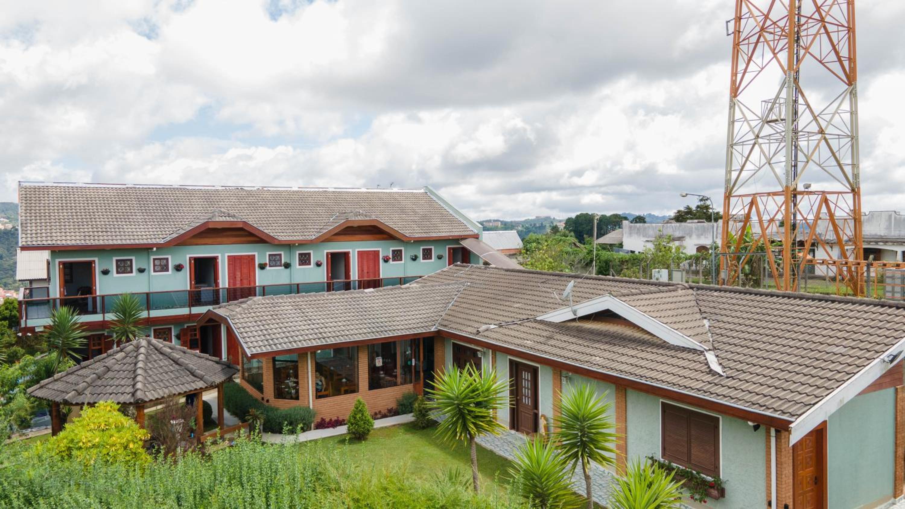 Pousada Araucária Village