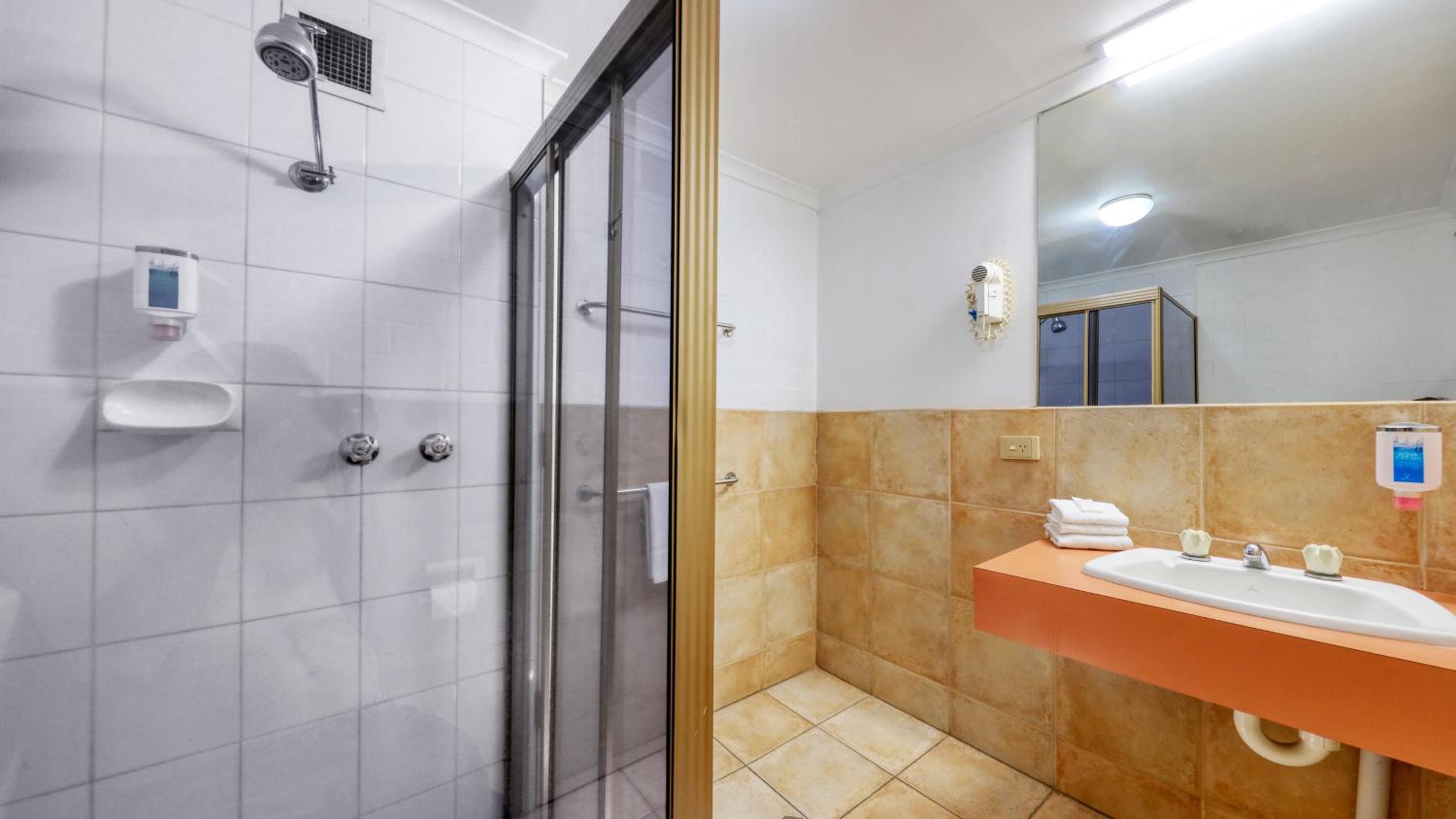 City Reach Motel