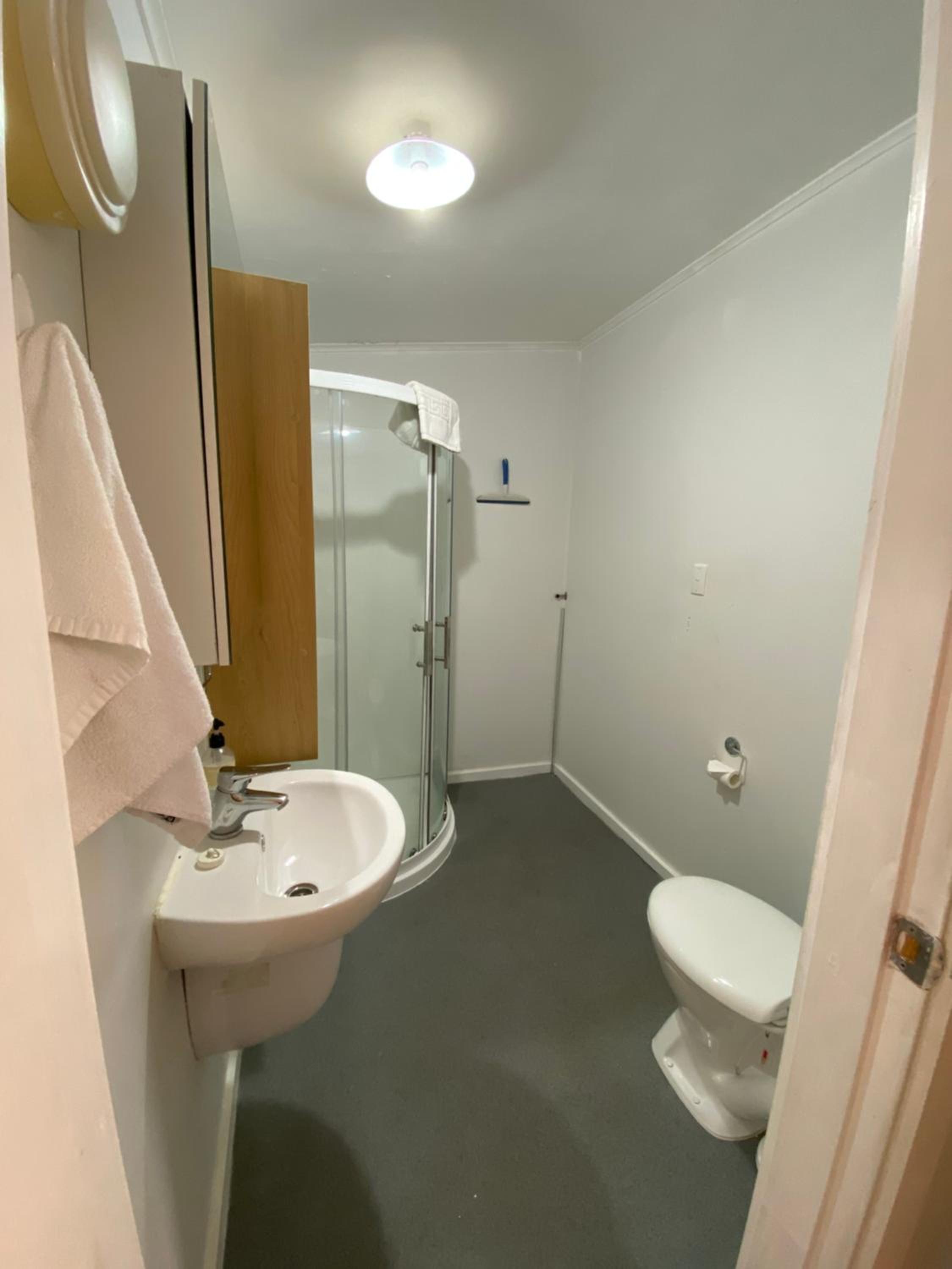 Featherston Motels And Camping