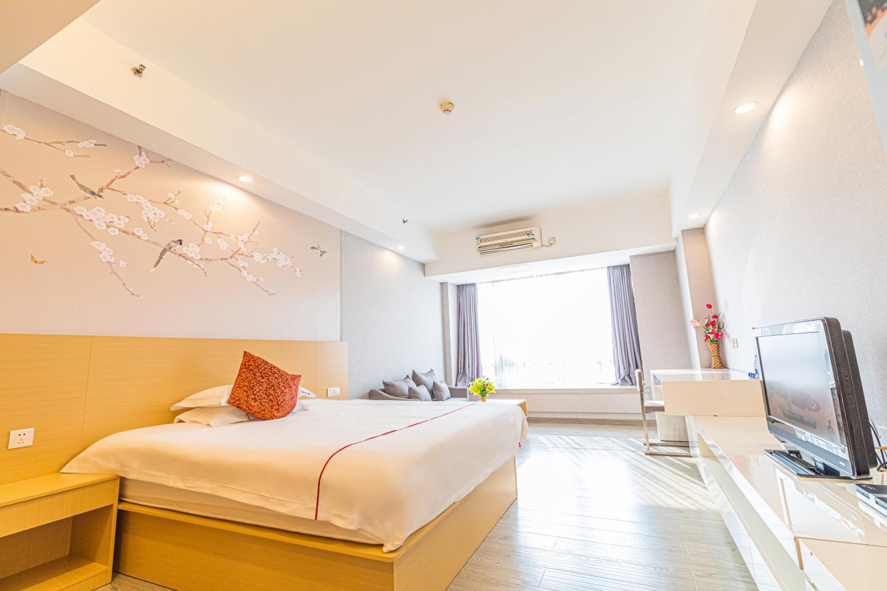 Orange International Hotel Guangzhou Zhujiang New Town Branch