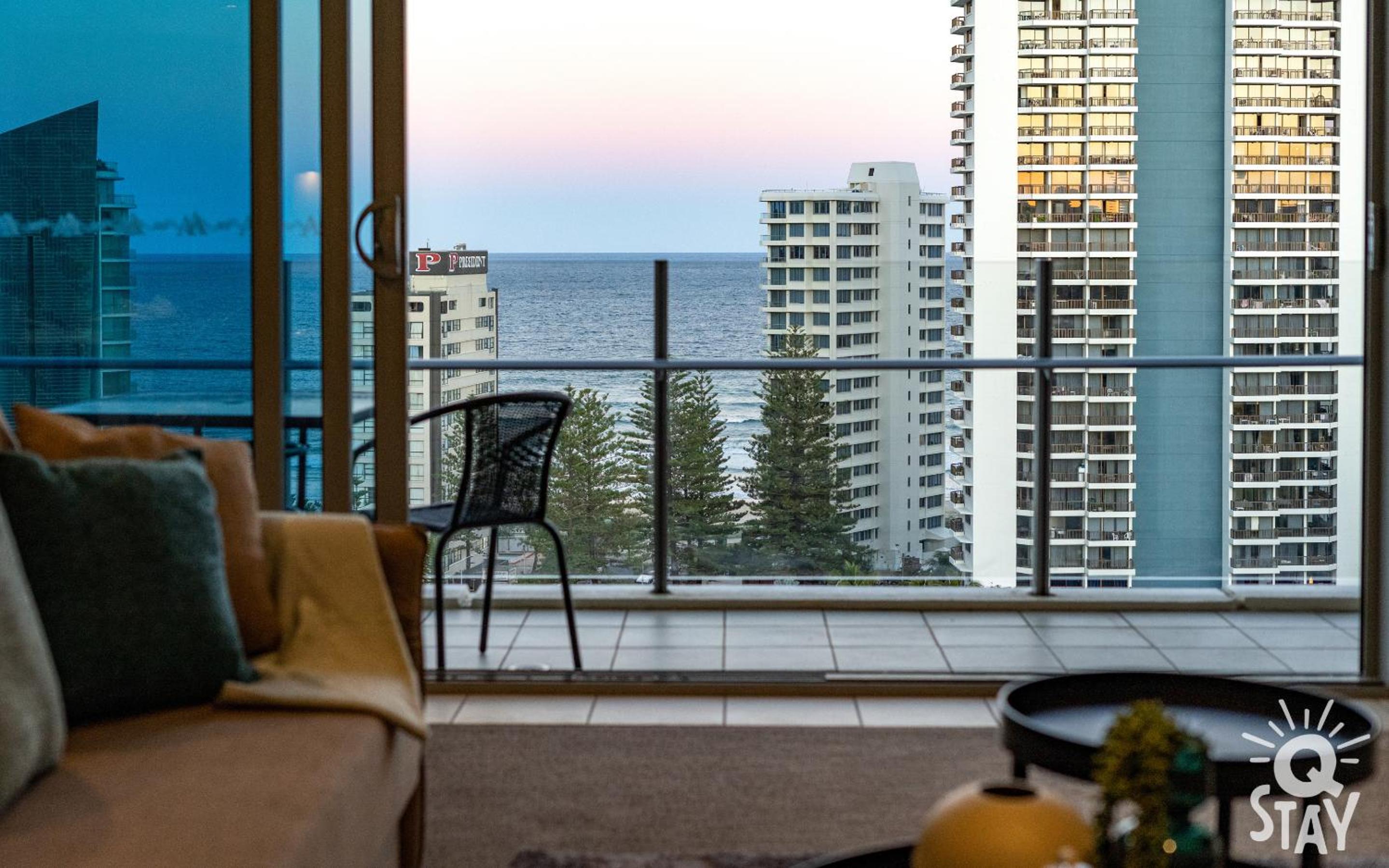 Elston Apartments - QStay