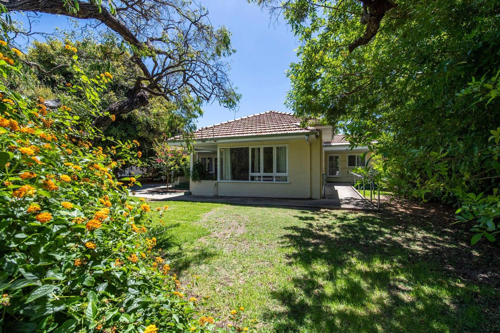 Busselton River Cottage with WiFi