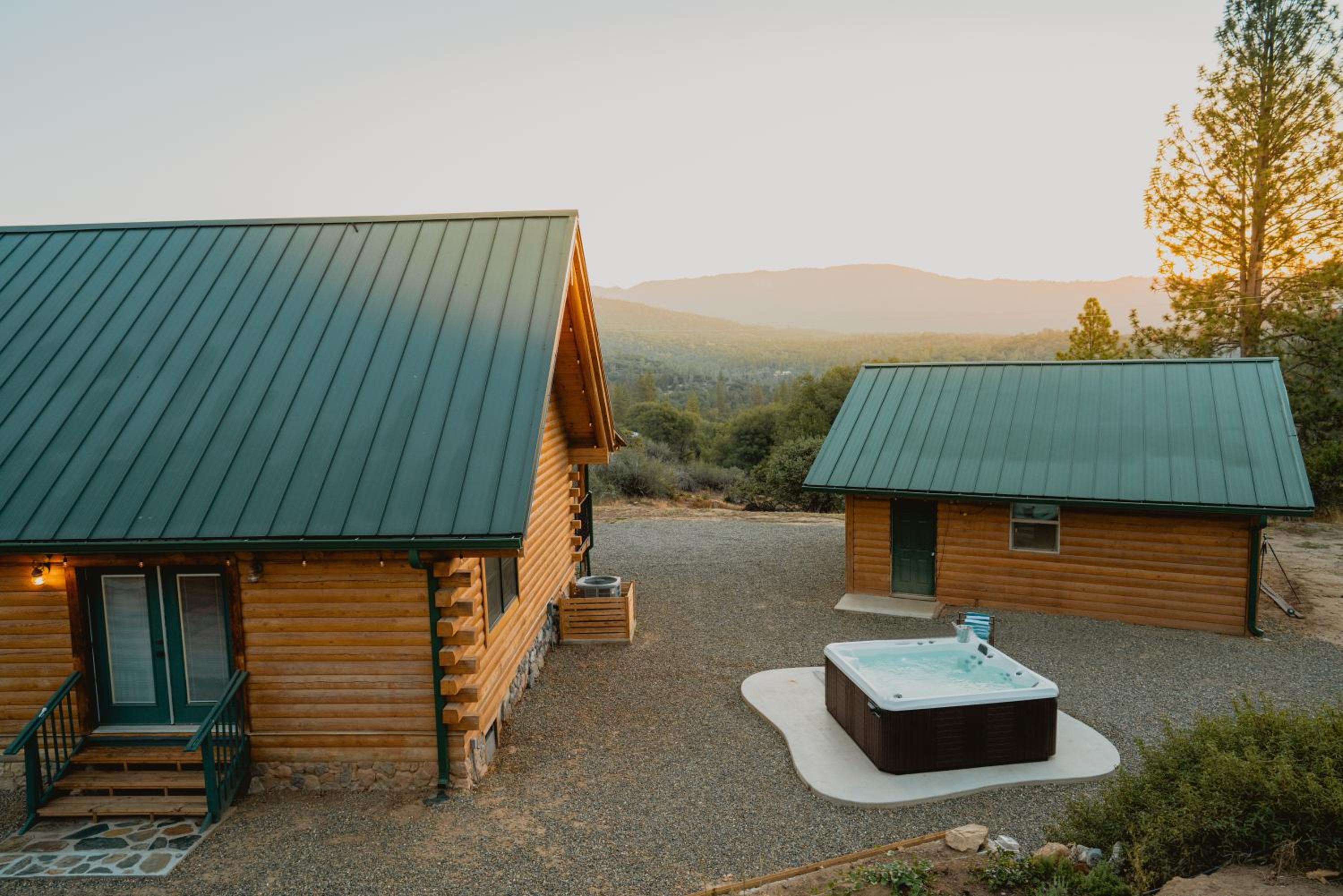 Scenic View Timber Lodge HotTub by Casa Oso view 5