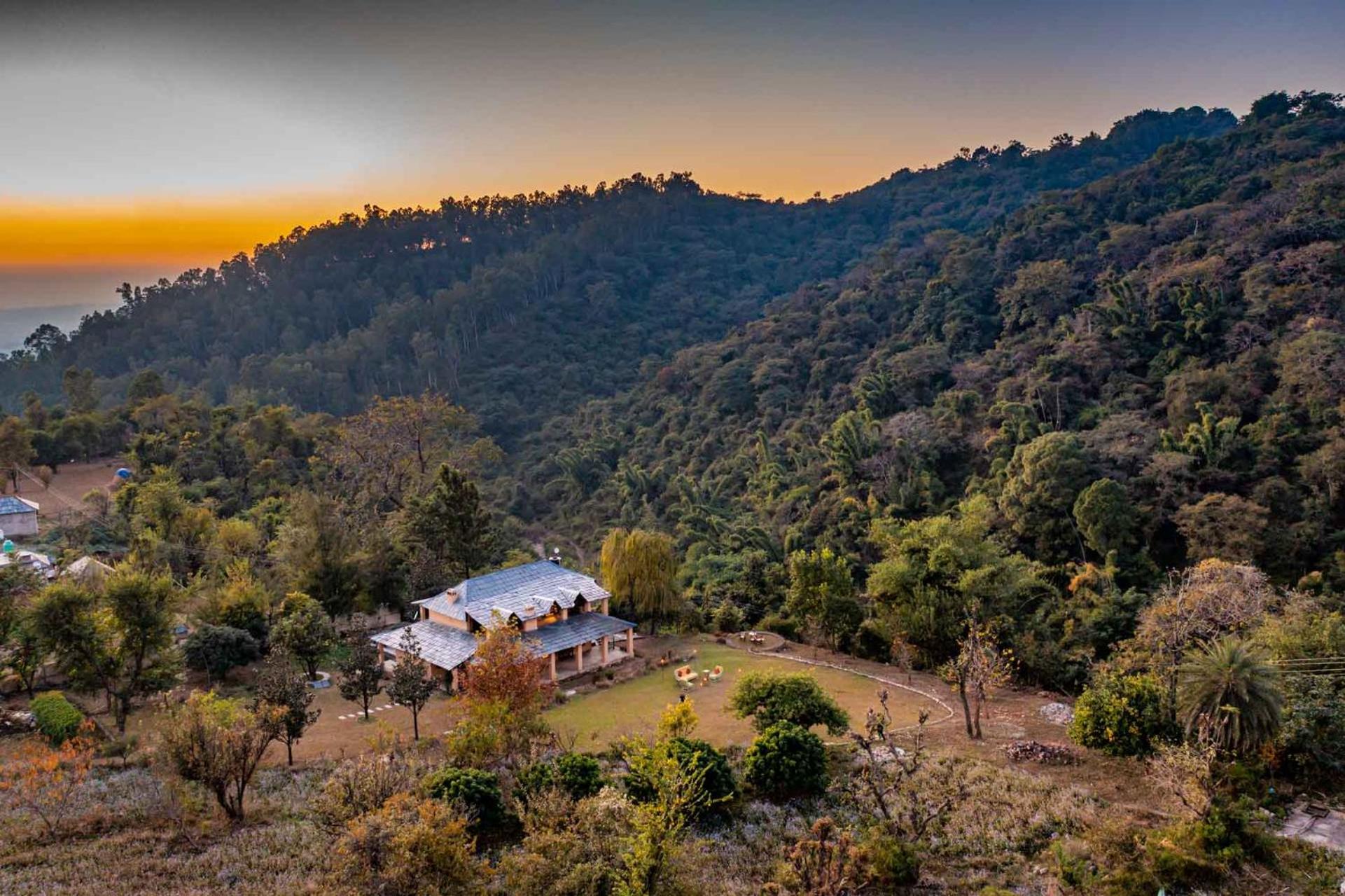 StayVista at Tea House - Tea Garden Retreat view 4