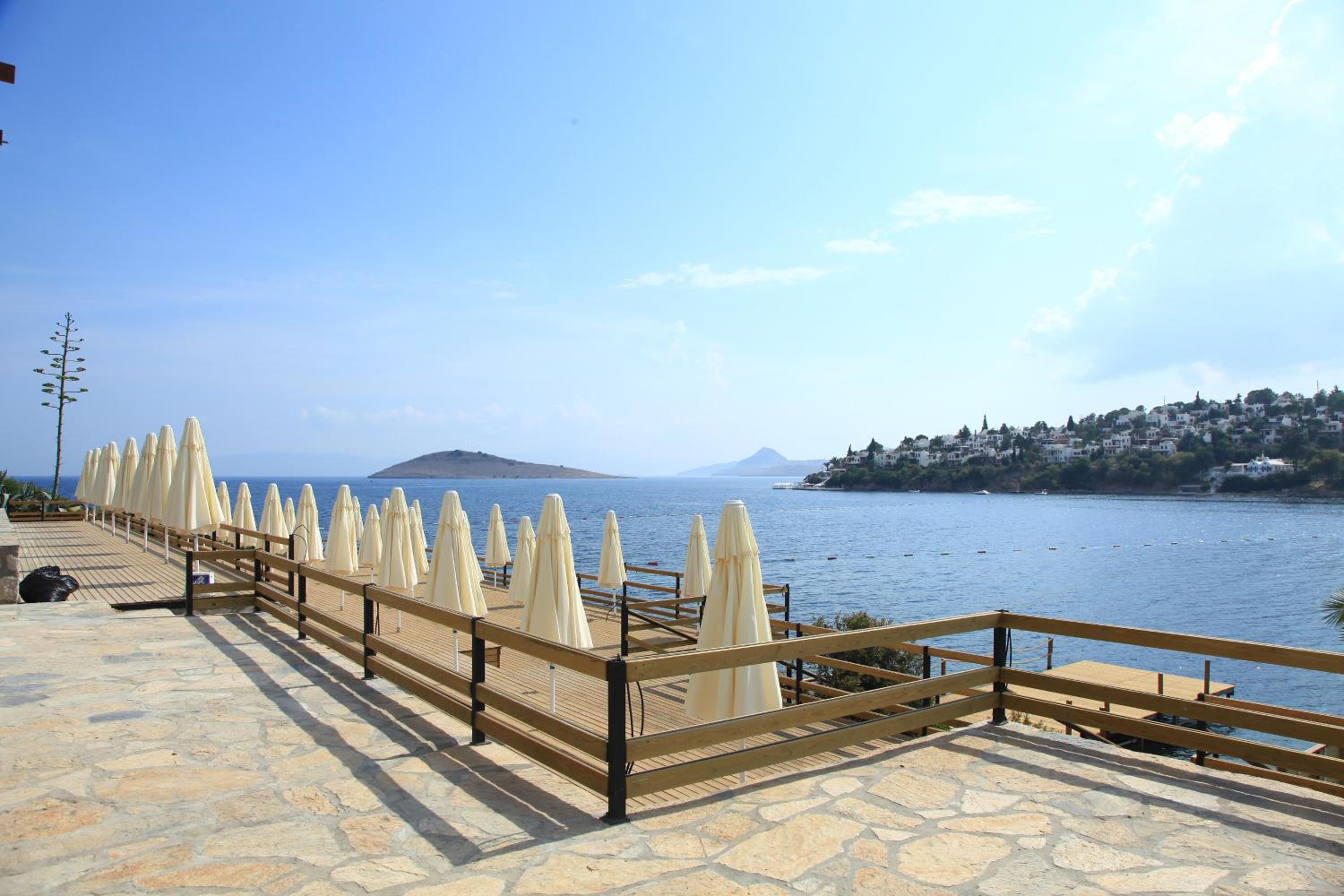 outdoor BBQ area