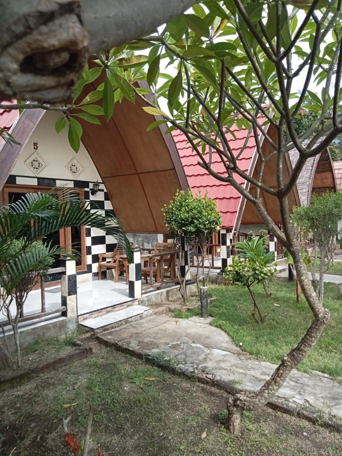 Meno Smile Cottages view 5