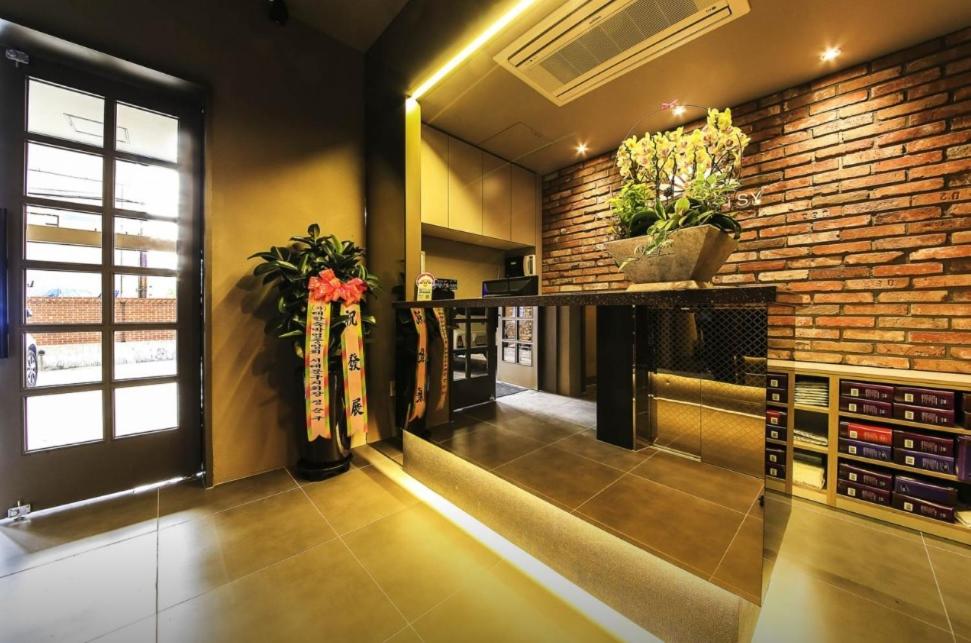 Hotel Daisy view 5