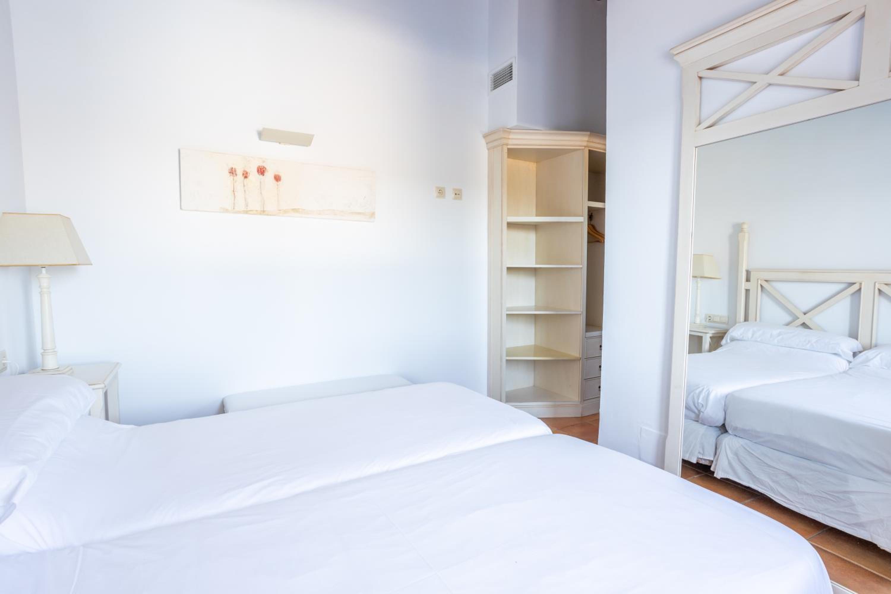 Villas Finesse By MENORCARENTALS