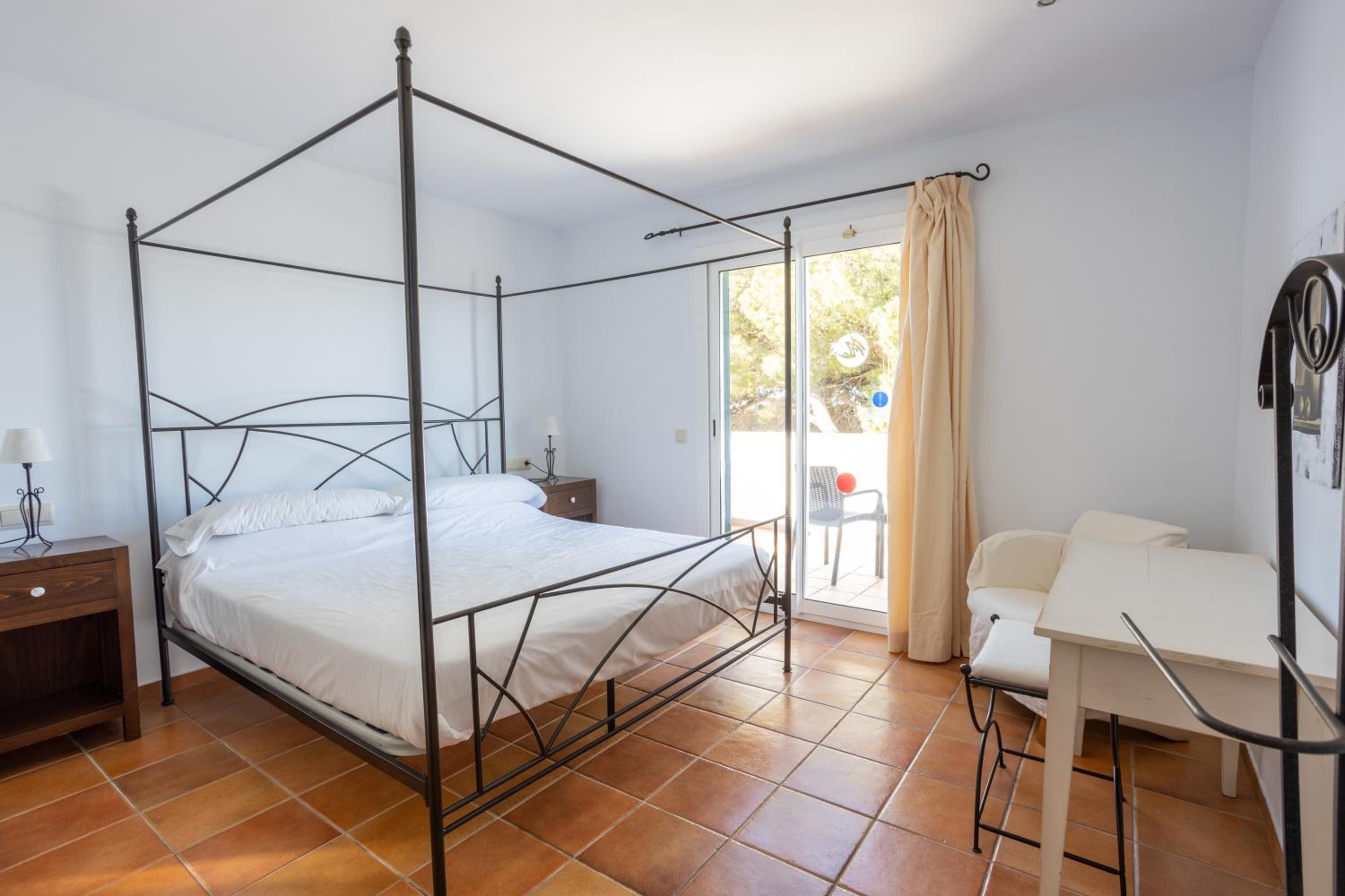Villas Finesse By MENORCARENTALS
