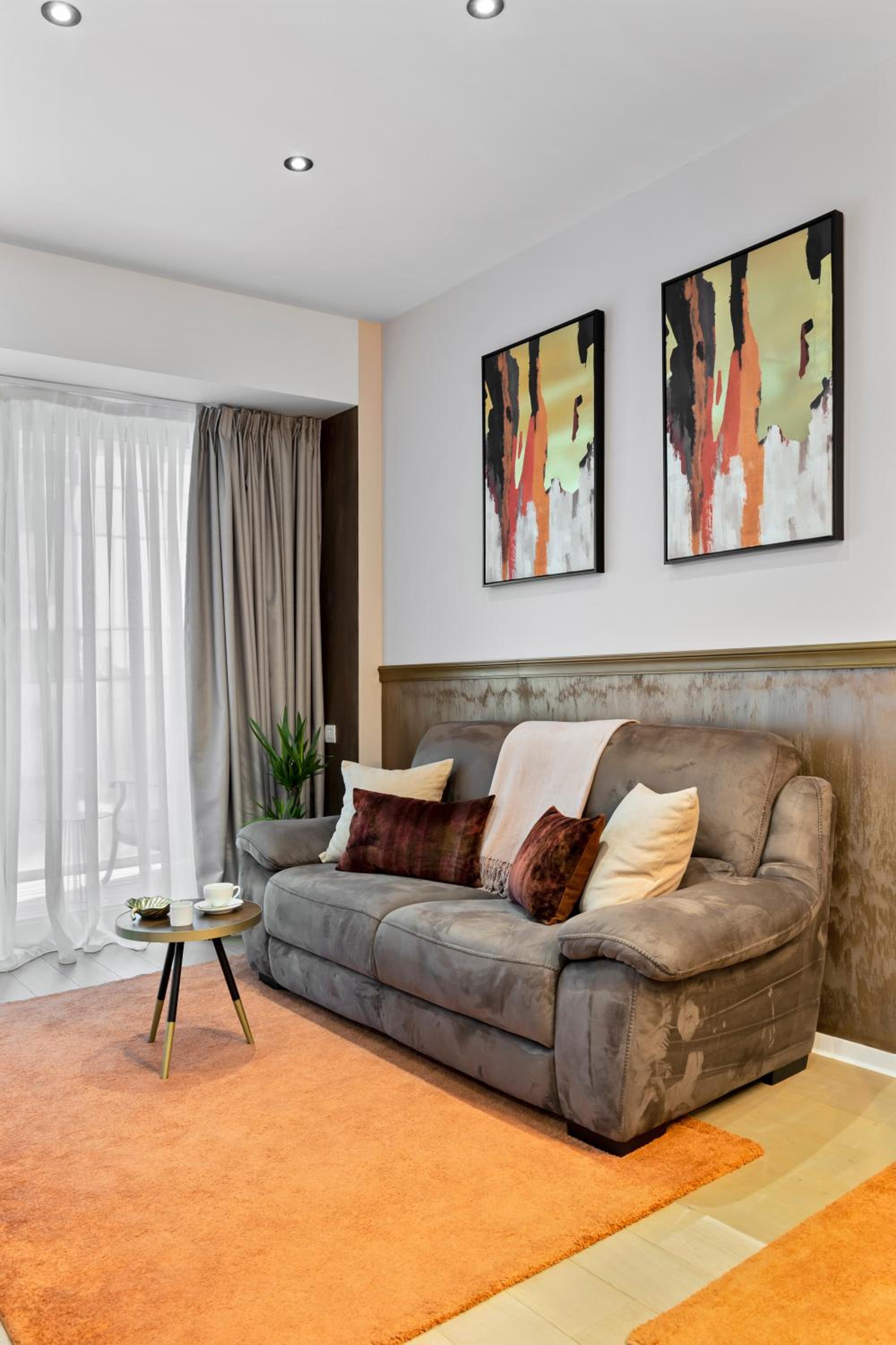 ONE Tower Apartments