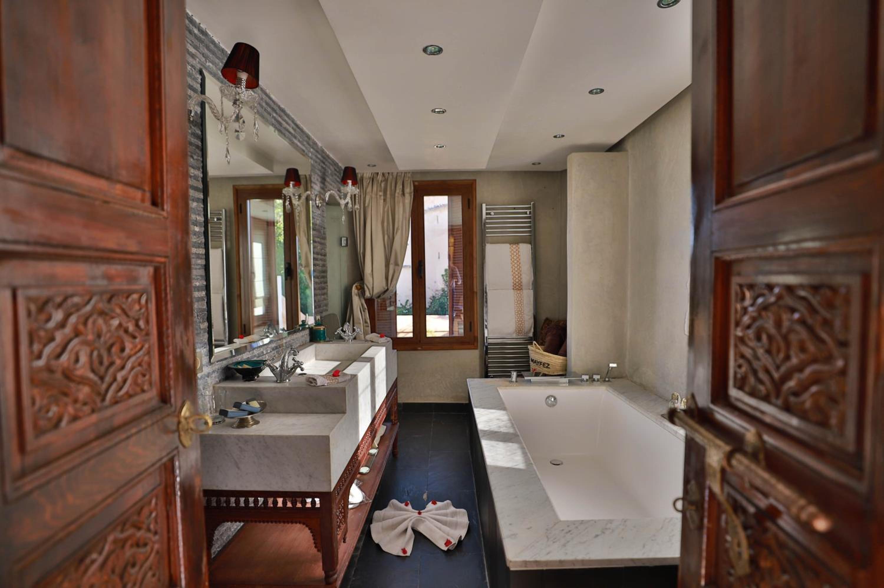 Riad Mayfez Suites & Spa