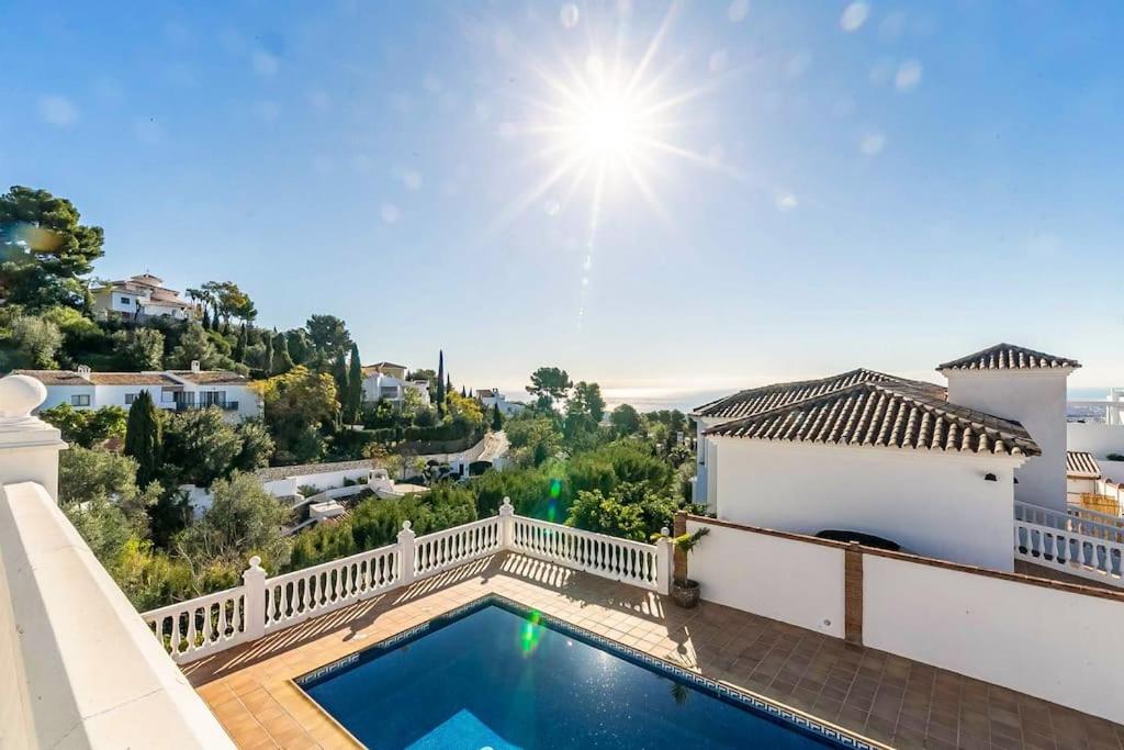 88-Exclusive Villa with Private Pool in Mijas, Malaga photo 3