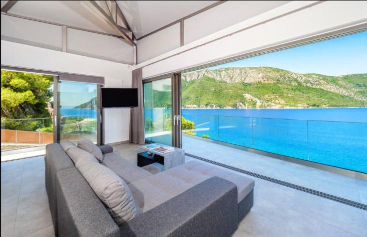Mr Grey Luxury Villa view 2
