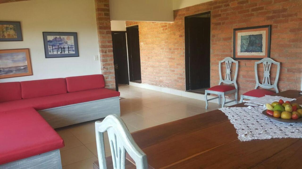 Casas La Colina