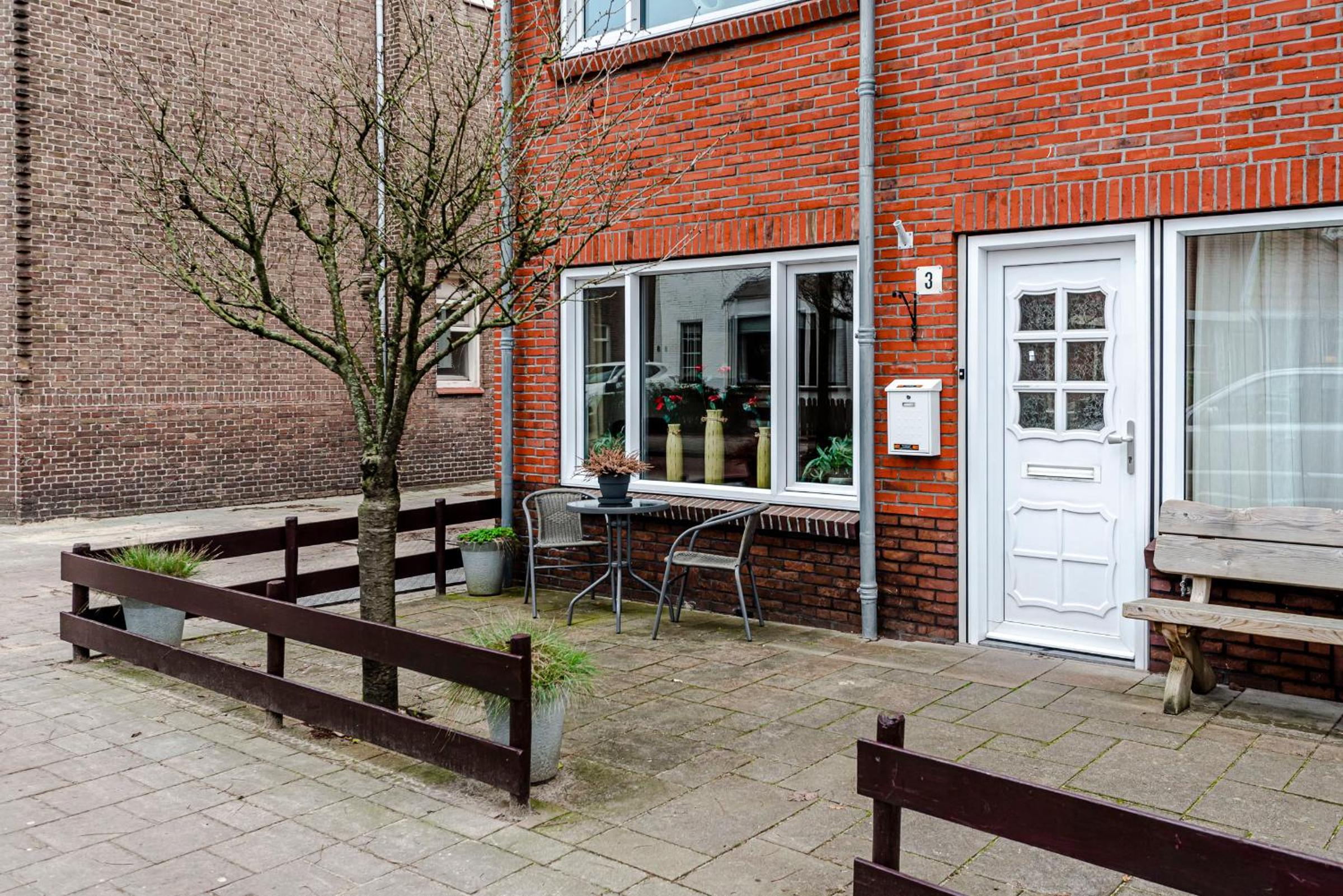 Casa Queensway