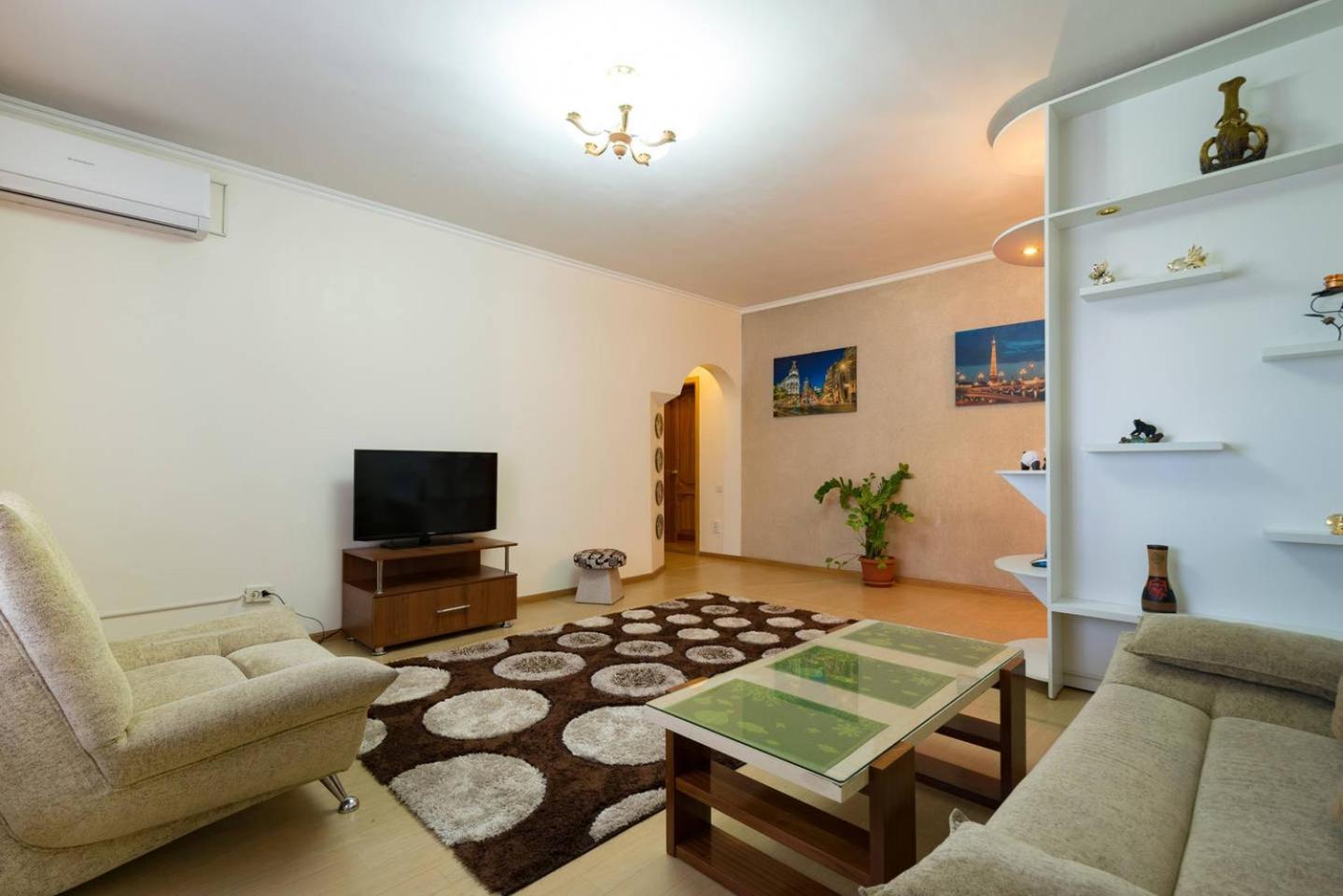 Nadezhda Apartments in Samal, mountain-view