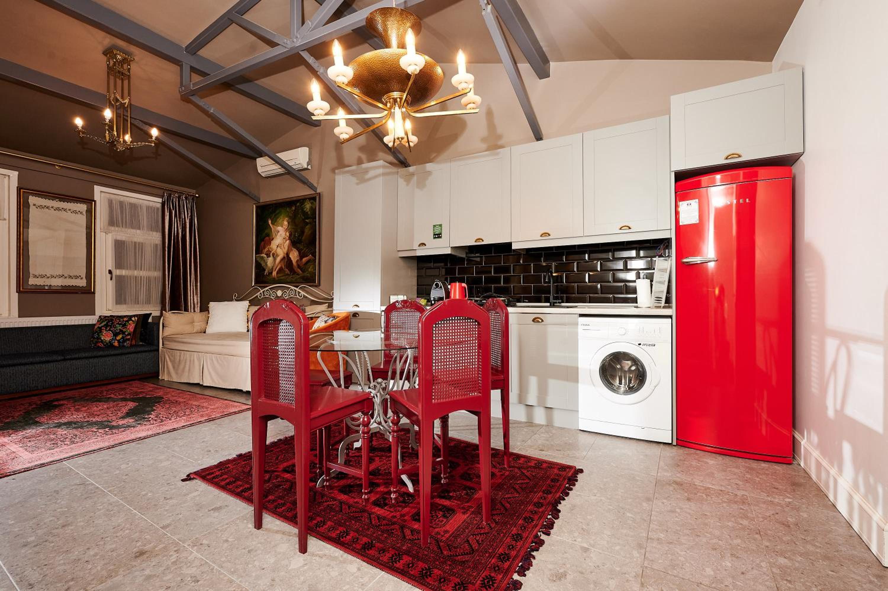 Faik Pasha Otelleri Özel Kategori Beyoğlu İstanbul - Image 179