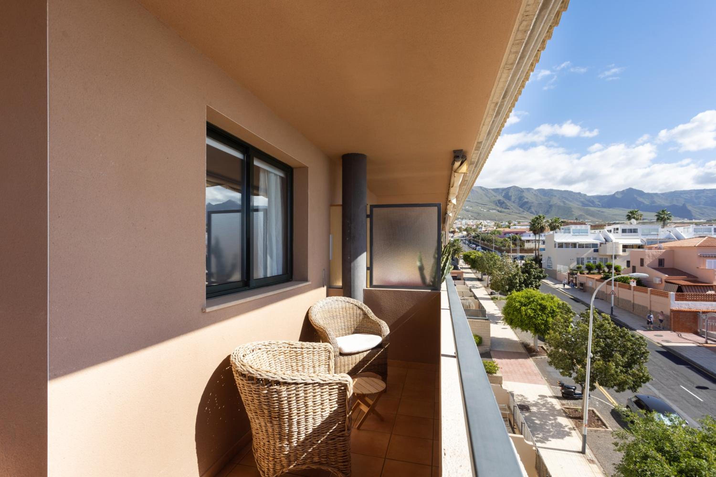 109 Sunny Paradise Apartment By Sunkeyrents view 4