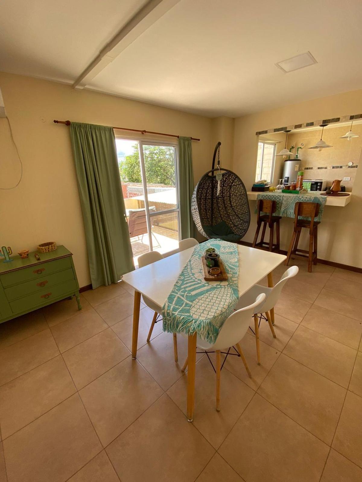 Departamento entre cerros y cielo