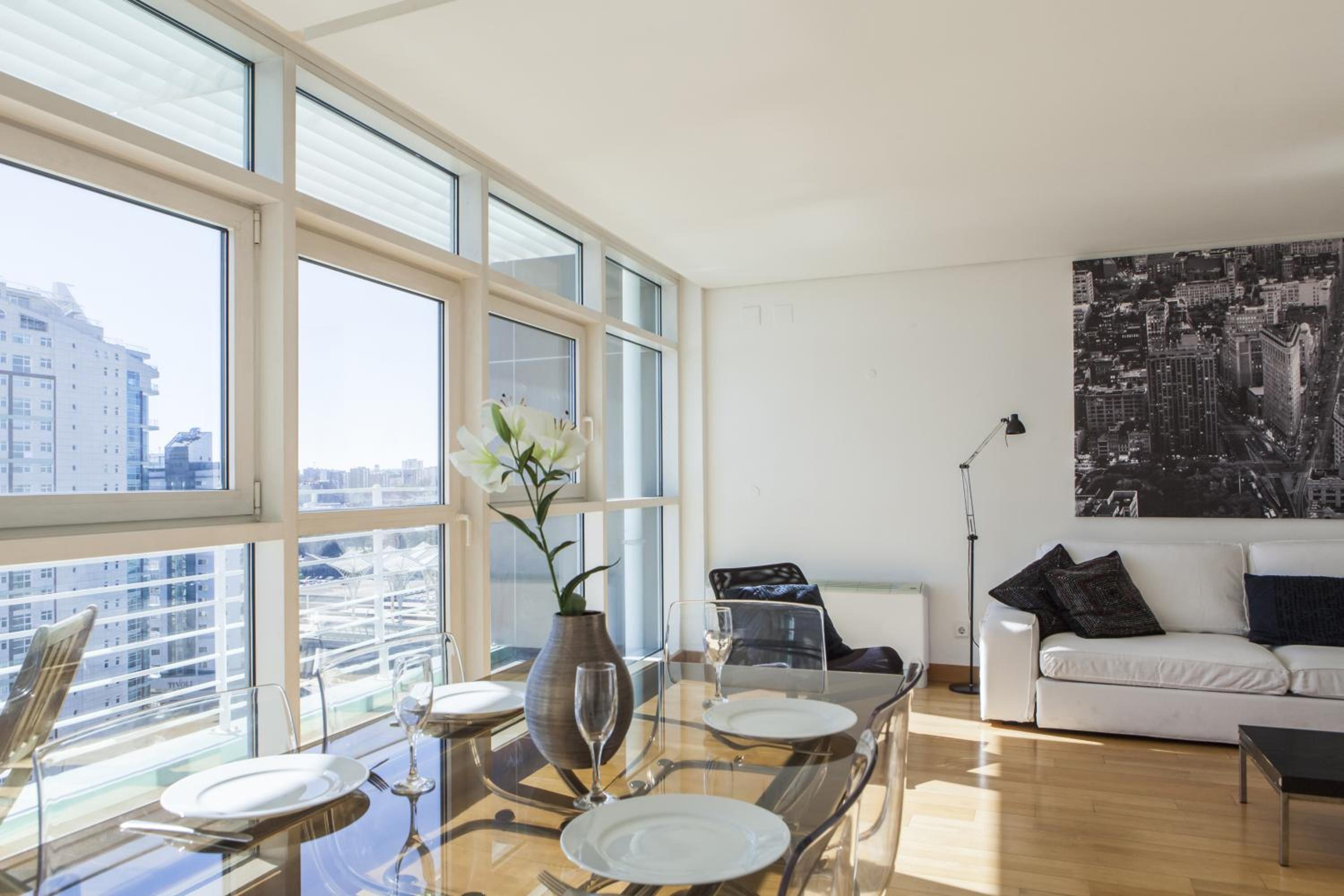 RENT4REST LISBON PARQUE DAS NAÇÕES 17Th FLOOR RIVER VIEW view 5