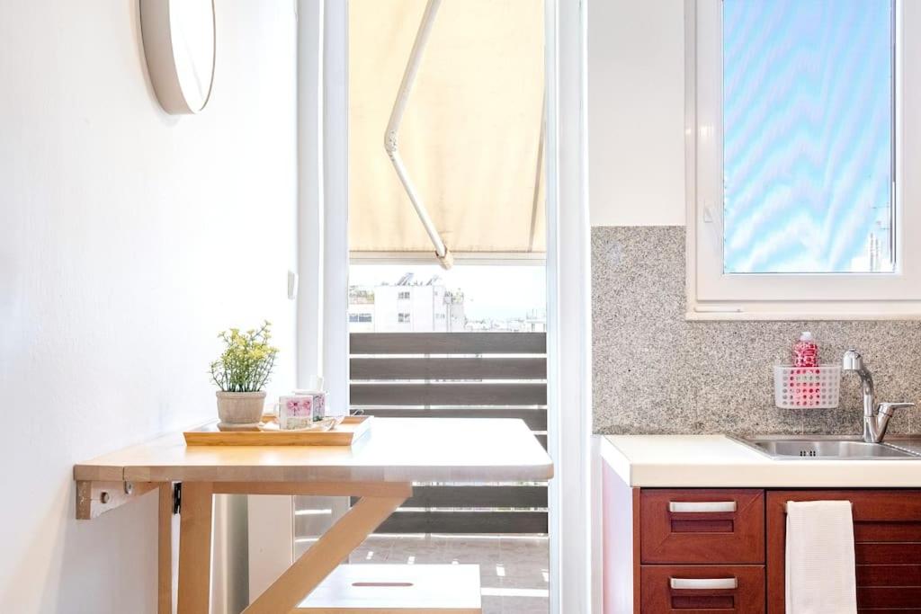 The Owl Gazi 1 BDRM Penthouse