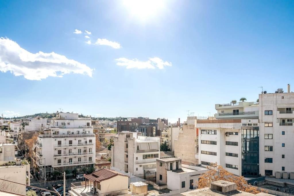 The Owl Gazi 1 BDRM Penthouse