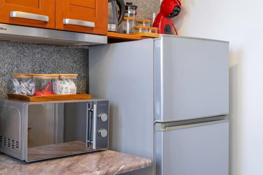 The Owl Gazi 1 BDRM Penthouse