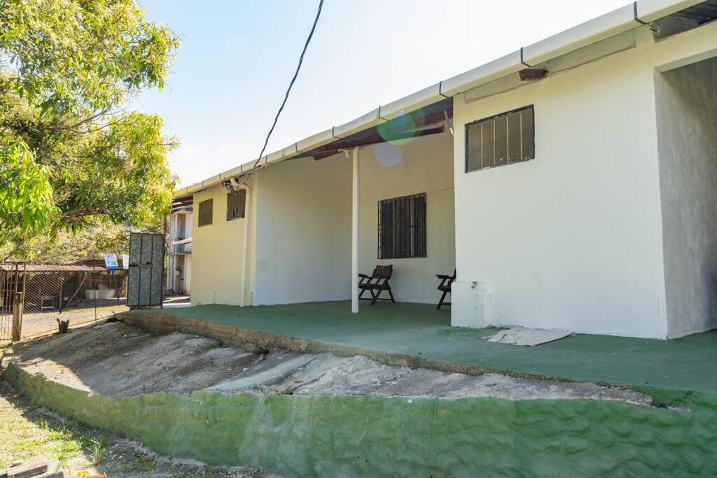 Hotel El Cocobolo Food&Rest Room 1 B&B WiFi AC Pkg Free Swimmingpool