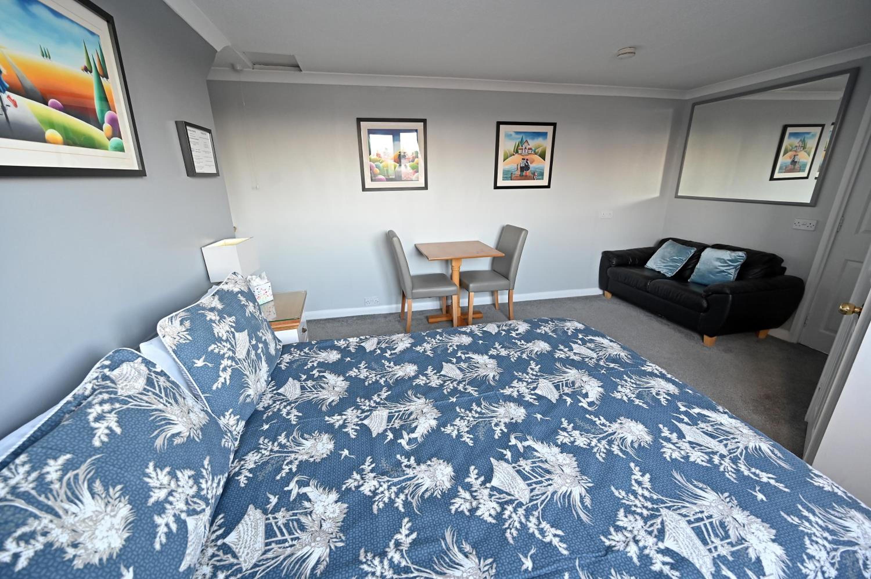 Avoncot Guest House