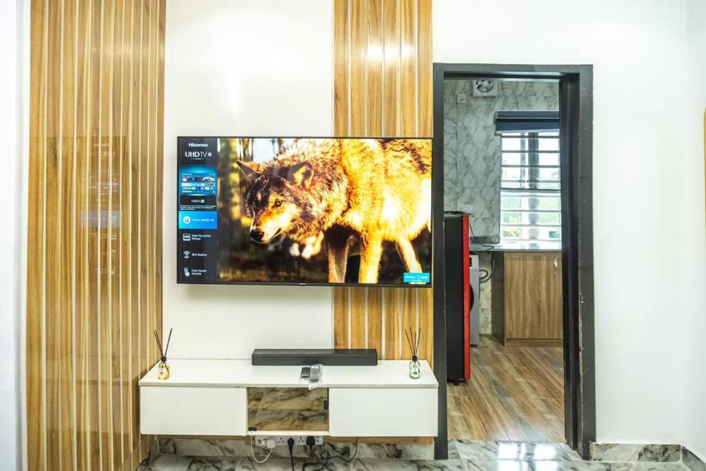 Awesome 1-Bed-Apt With 24hrs Power & Fast WiFi
