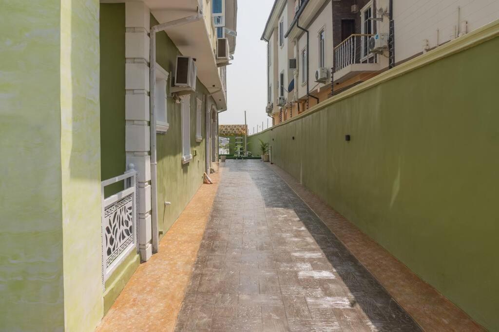 Awesome 1-Bed-Apt With 24hrs Power & Fast WiFi