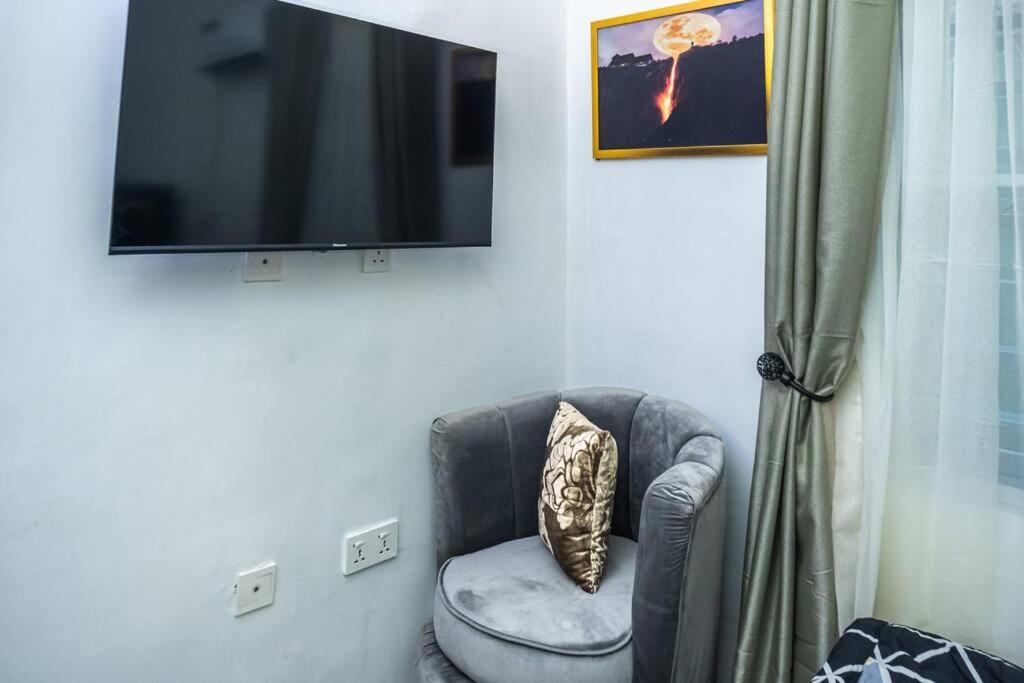 Awesome 1-Bed-Apt With 24hrs Power & Fast WiFi