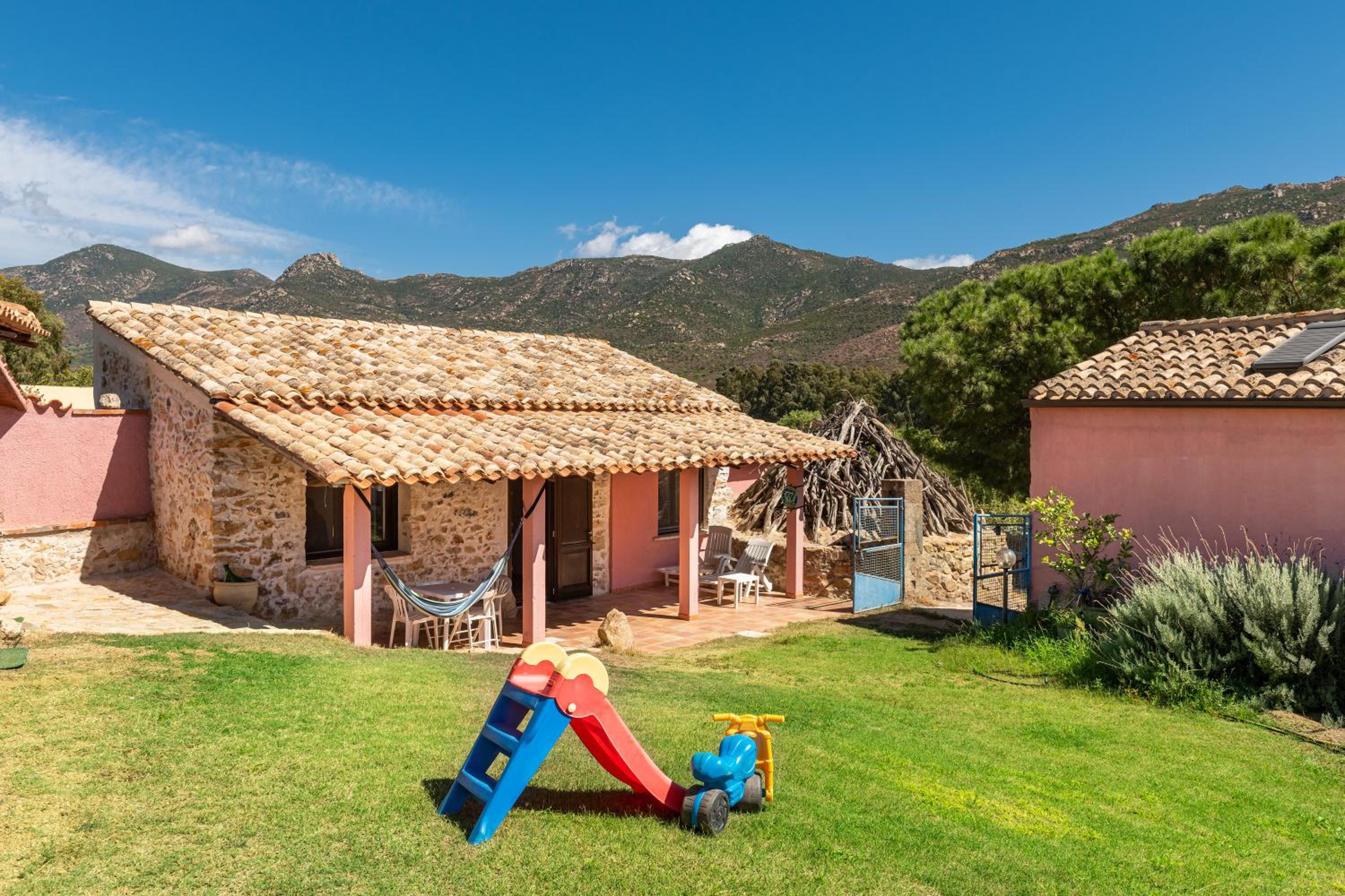 Villa Bella Solanas - Cuili Murvoni