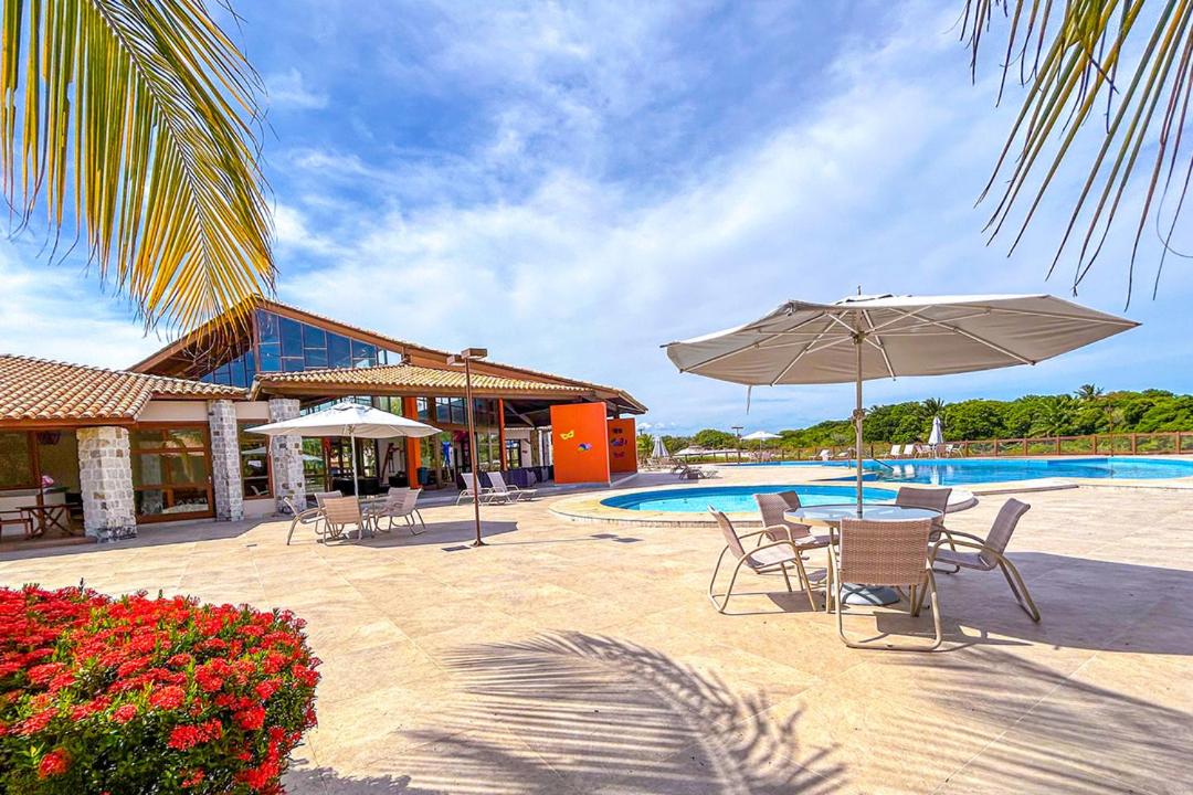 Casa com piscina na Costa do Sauípe BA
