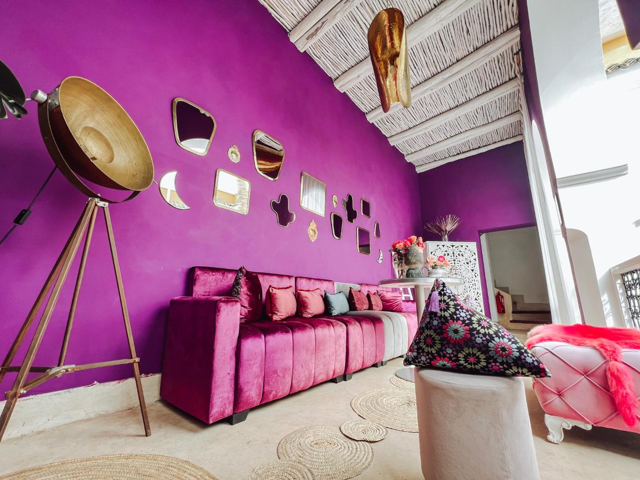lounge