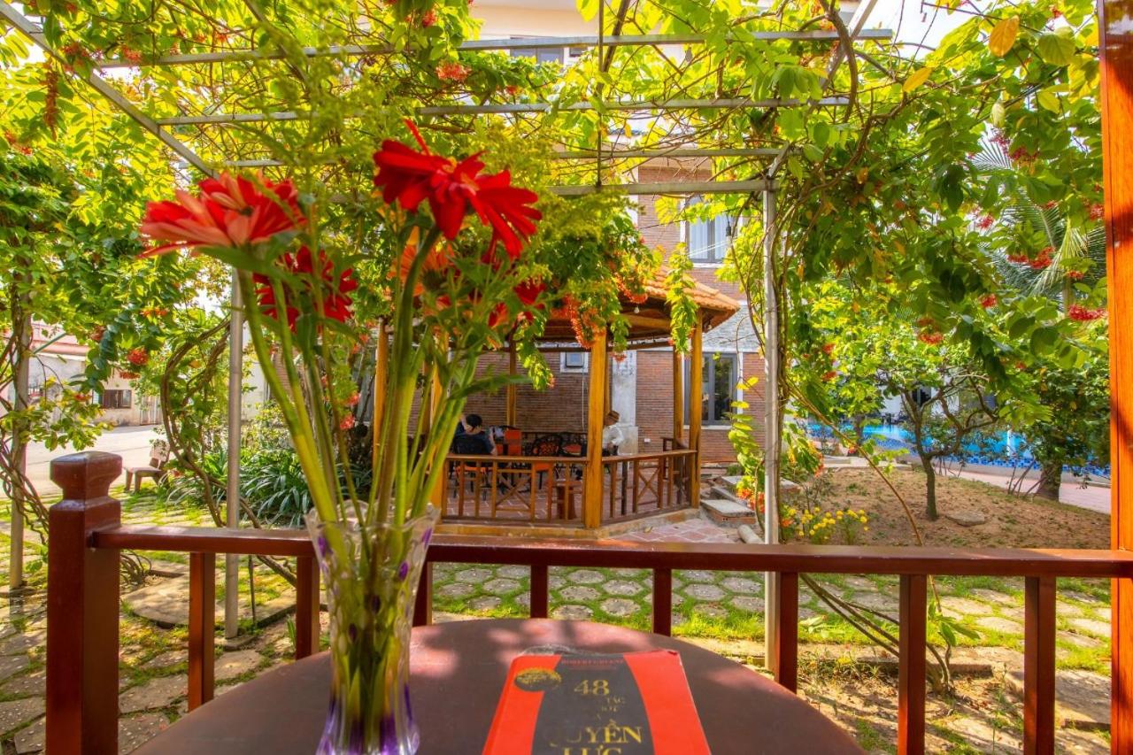 Hung Vuong Resort