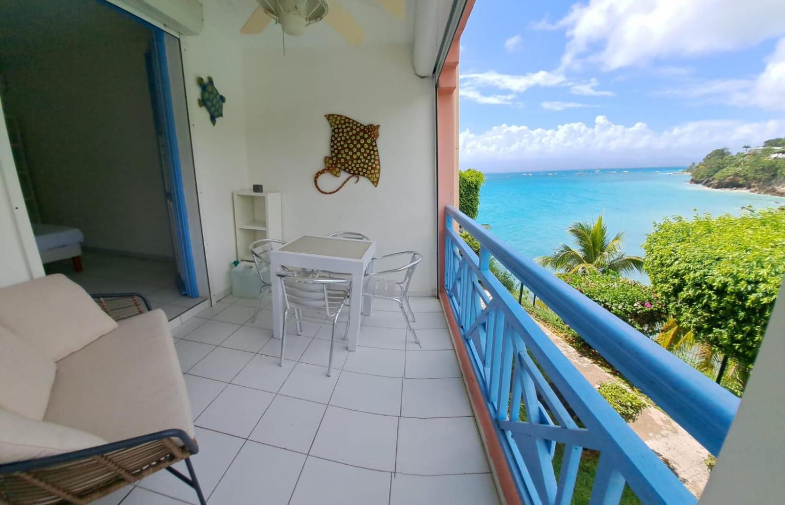 Vue mer, piscine, appartement 4 personnes view 2