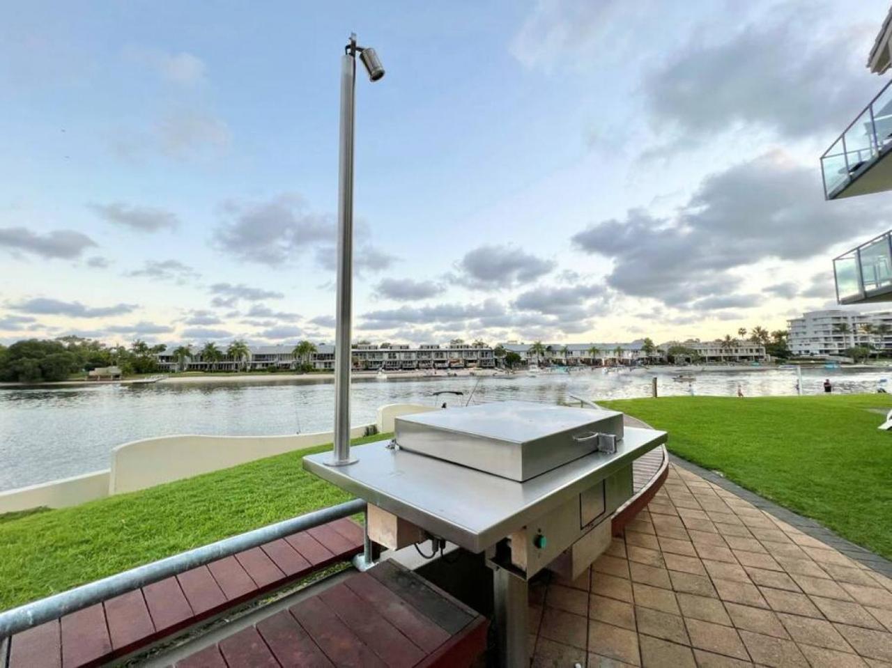 26 Quamby Place by the Water