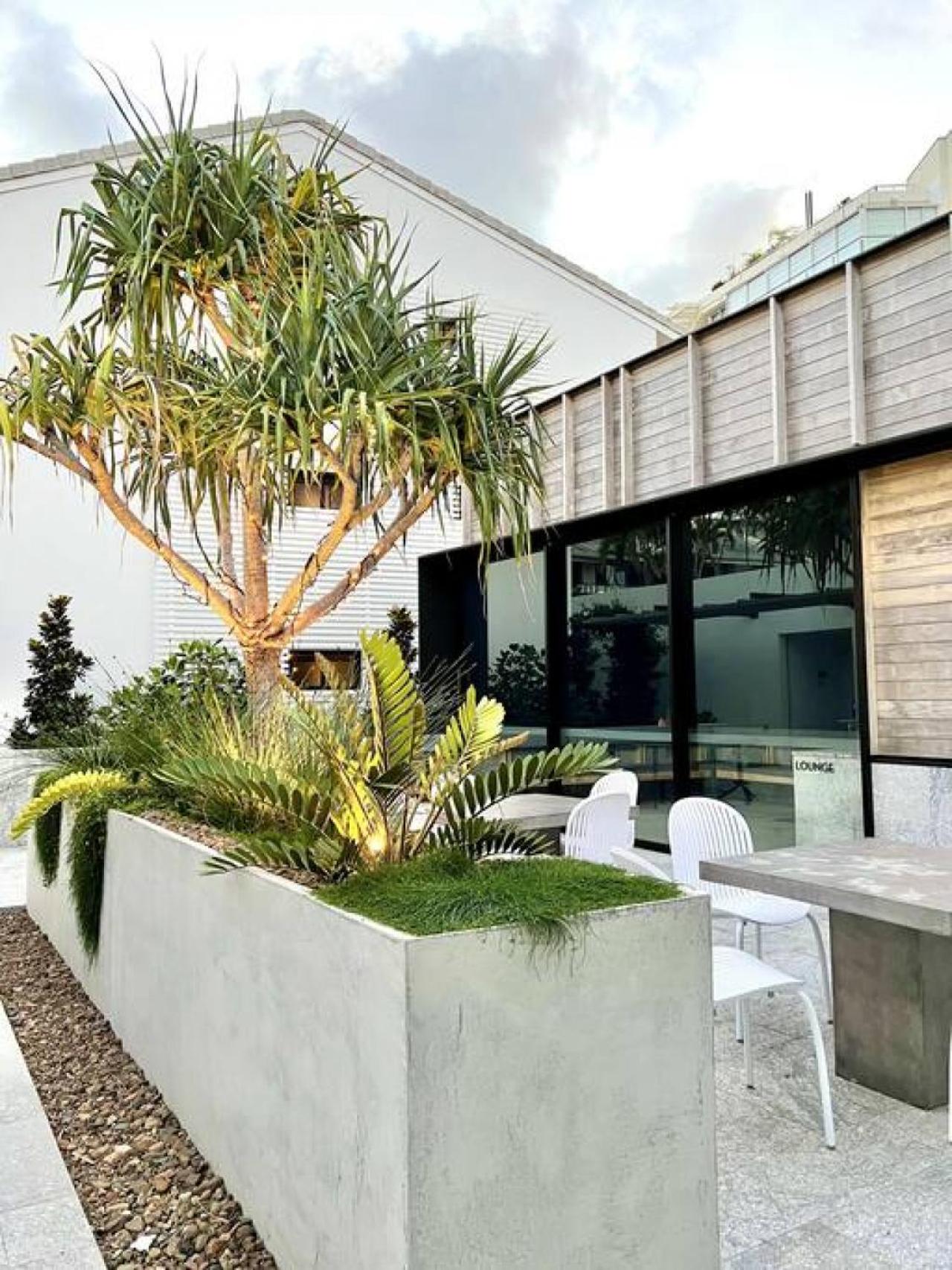 26 Quamby Place by the Water